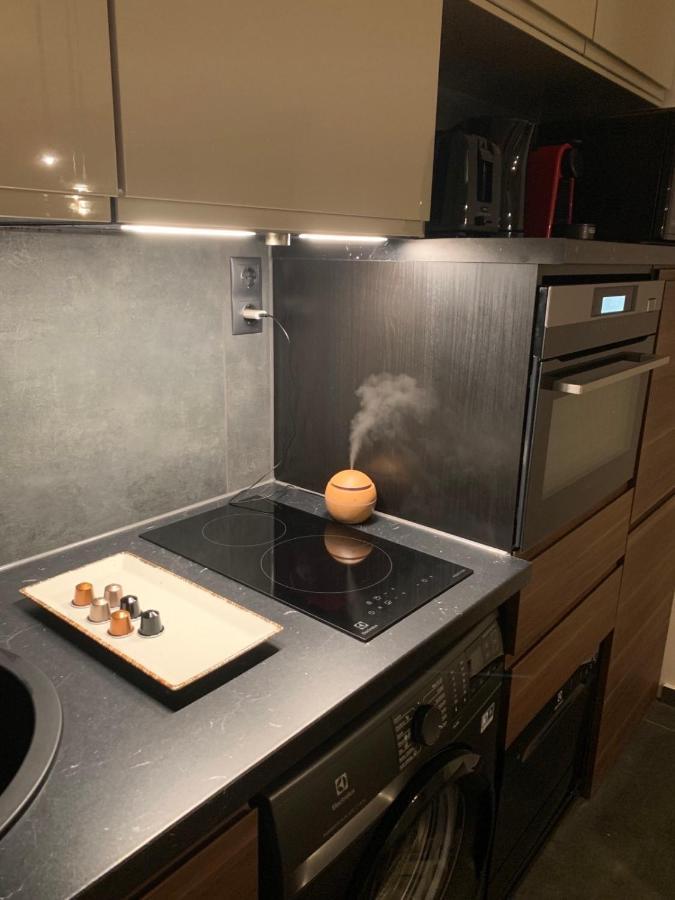 Zora Apartman เอ็กเกอร์ ภายนอก รูปภาพ